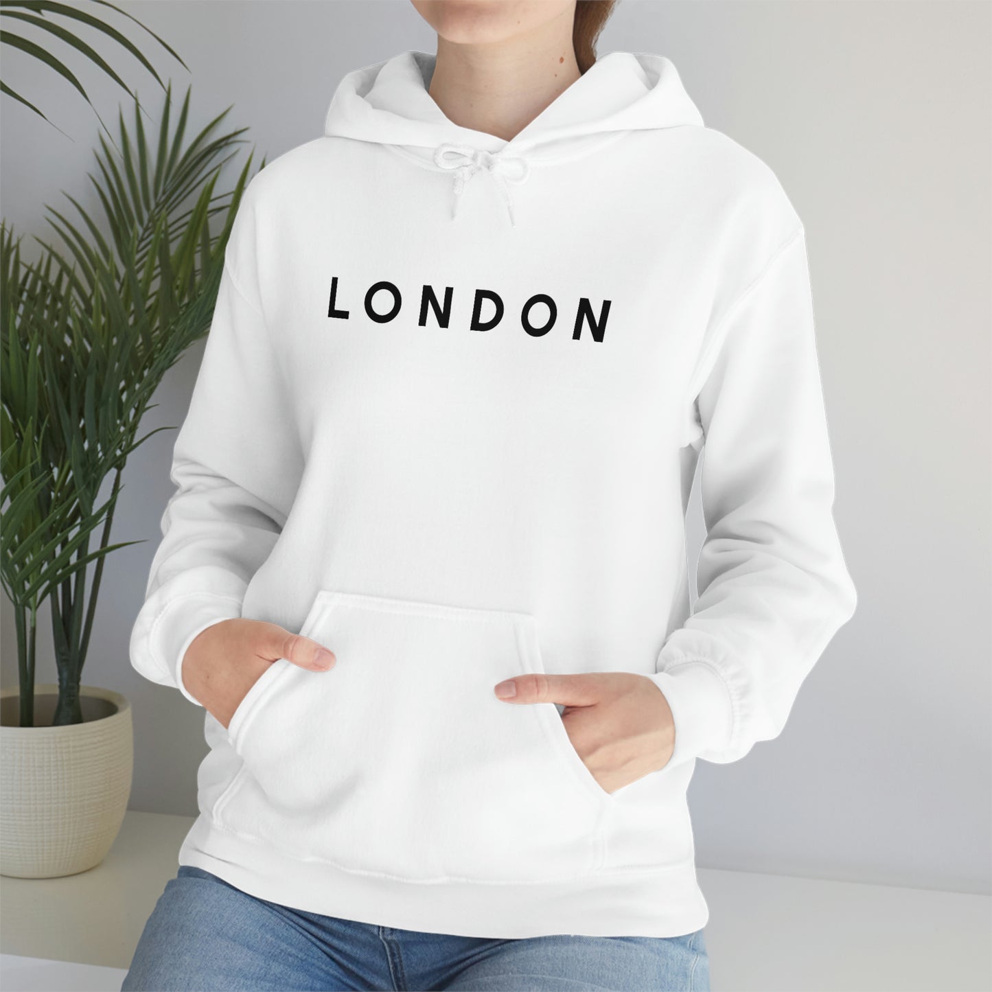 Unisex Heavy Blend™ Hooded Sweatshirt (London Hoodie)